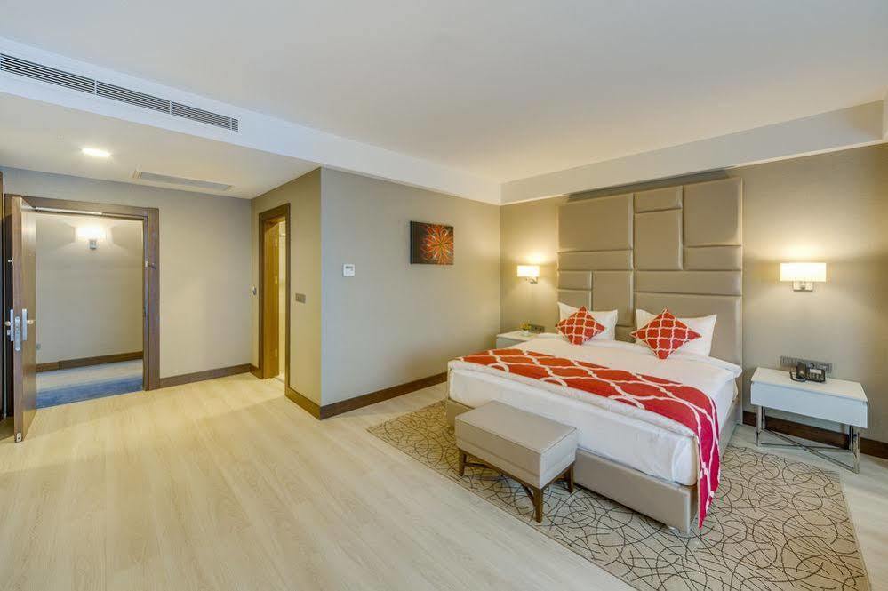 Demircioglu Park Hotel 穆拉 外观 照片